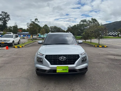 Hyundai Venue Premium Mt 1600cc 4x2 6ab Abs R15