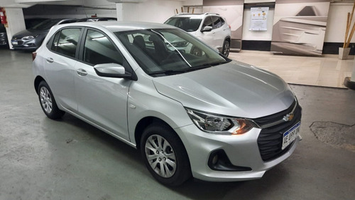 Chevrolet Onix Lt 5p. Tech Onstar 2020 - Igual 0km. Jm