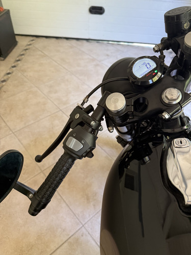 Yamaha Xs 750 Tricilindrica Con Cardan, Restaurada A Nueva.