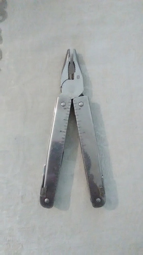Alicate Multiuso Victorinox