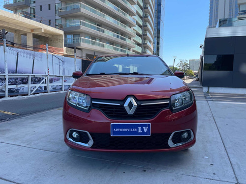 Imagen 10 de 17 de Renault Sandero 1.6 Privilege Pack 105cv