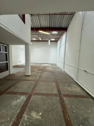 Arriendo Bodega En Carvajal