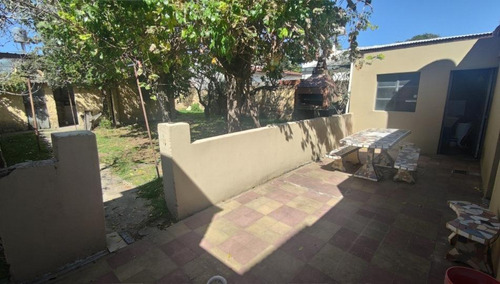 Casa En Venta - 2 Dormitorios 1 Baño 1 Cochera - 358mts2 - San Antonio De Padua