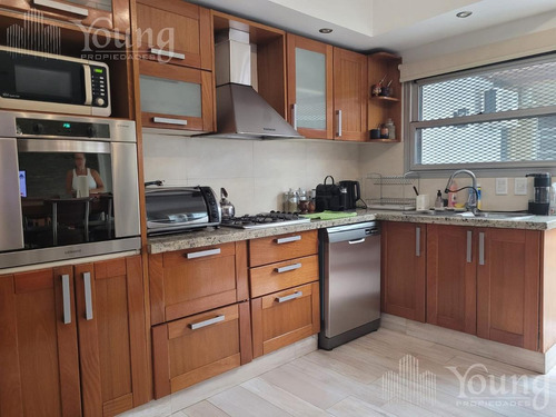 Imagen 7 de 30 de Casas De Estilo Moderno Y De Gran Categoría Constructiva . Bernal Centro