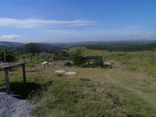 Imagem 3 de 14 de Chácara Com Área Total De 1.600 M², Casa Com 4 Dormitórios.