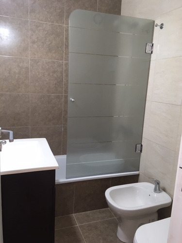 Imagen 10 de 14 de Departamento 2 Amb Con Vista Lateral Al Mar Zona Bristol Mdp