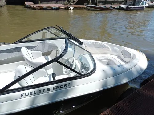 Lancha 520, Fuel 175, 10 Años De Garantía