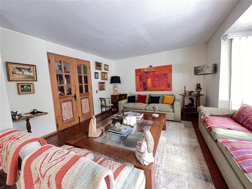 Casa En Venta San Carlos De Apoquindo