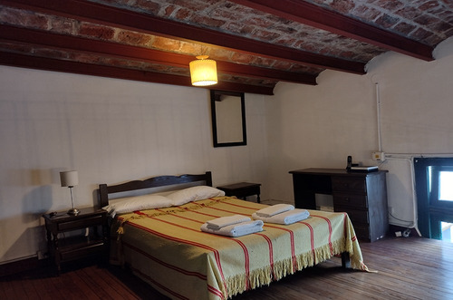 Departamento En San Telmo - Encantador Ph Antiguo Con Patio Colonial - Alquiler Temporario - 3 Ambientes