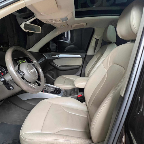 Imagen 12 de 17 de Audi Q5 2017 2.0 Tfsi Quattro Ambition Plus