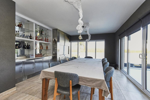 Imagen 21 de 30 de Venta | Casa Con 4 Dormitorios Más Dependencia | Lote Al Agua | El Golf