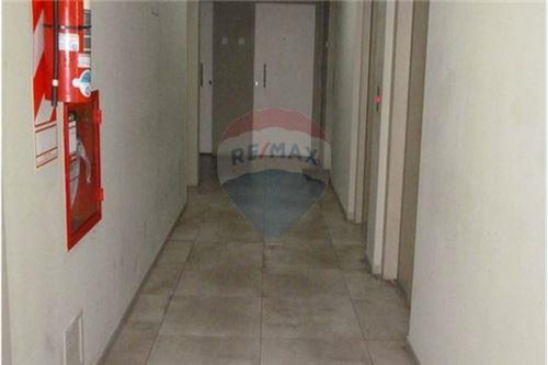 Venta Mono Amb. Div Con Renta. Apto Prof. Balcón