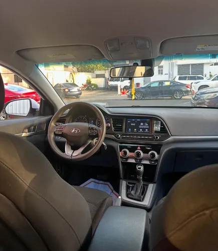Hyundai Elantra Sel 2019