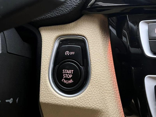 BMW Serie 3 320i 2.0 16v Turbo Active Flex 4p Automatico