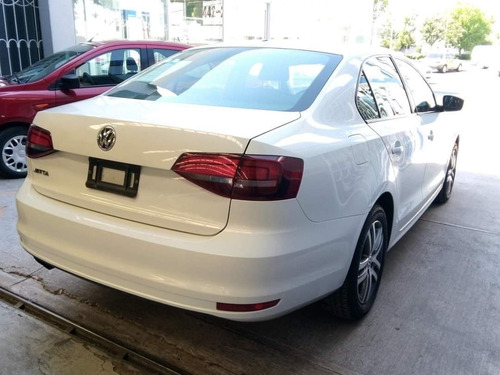 Volkswagen Jetta 2.5 Trendline Tiptronic At 2018