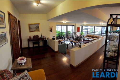 Imagem 6 de 15 de Apartamento - Aclimação - Sp - 628464