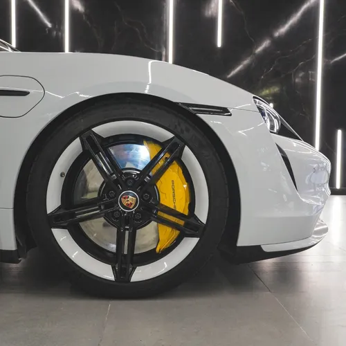 Porsche Taycan Turbo 2020