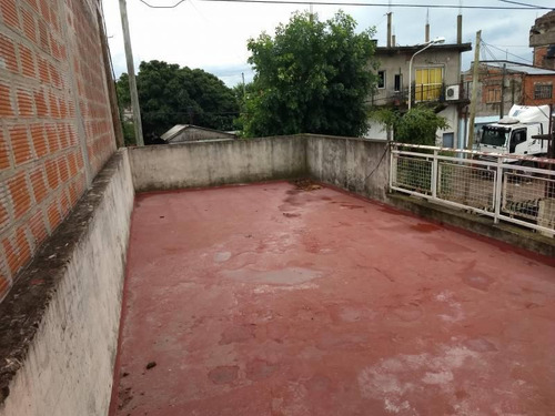 Imagen 10 de 18 de A La Venta Propiedad Con Amplio Terreno Y Dos Viviendas