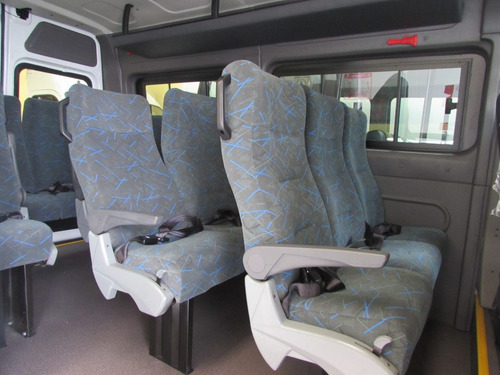 Imagem 5 de 14 de Renault Master Executiva L2h2 Transformada