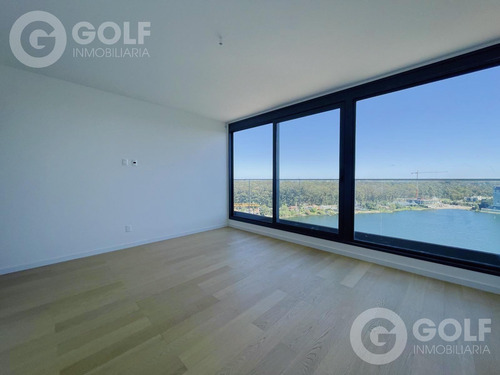 Venta Penthouse 4 Dormitorios En Carrasco Boating