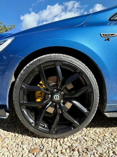 Volvo V40 2.0 T4 Drive-e R-design