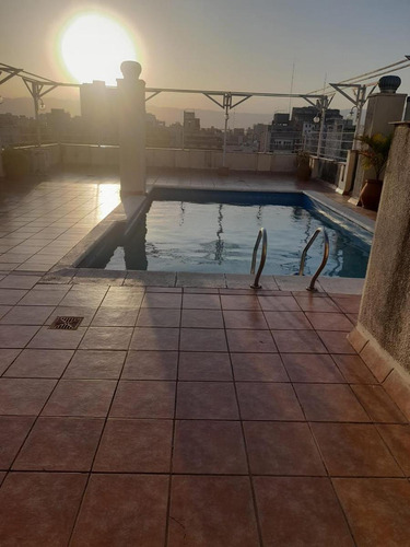 Departamento En Barrio Sur