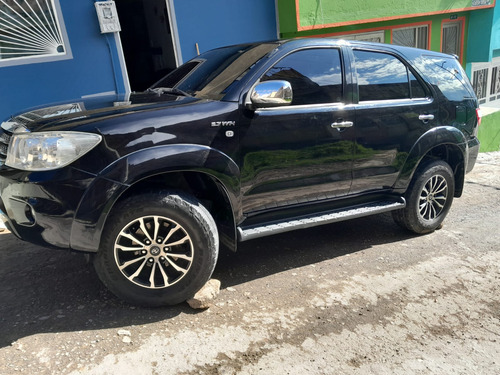 Toyota Fortuner 2.7l 4x2