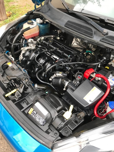 Ford Fiesta Kinetic S 2015