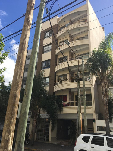 Imagen 9 de 12 de Vendo Departamento 2 Amb. Ramos Mejía Centro Ubicacion Ideal