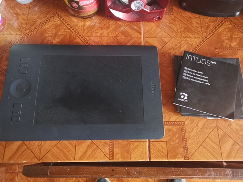 Wacom Intuos Pro M Tableta De Dibujo Digitalizadora