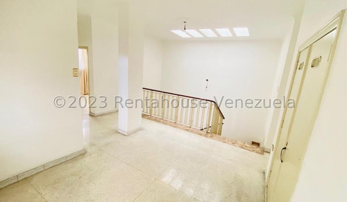 Casa En Venta La California Norte / Hairol Gutierrez (25-15391)