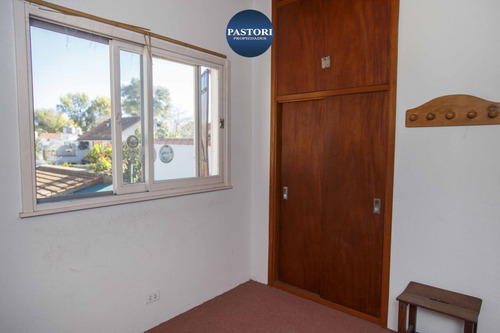 Olivos Golf. Excel. Chalet 6 Amb C/jardin Pileta Y Parrilla!