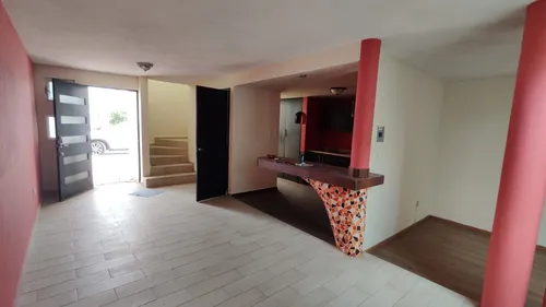 Casa En Venta En Priv. San Gabriel, Arboledas De Jacarandas, S.l.p.