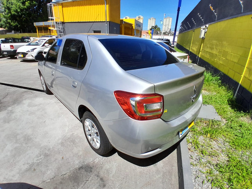Renault Logan Renault Logan Zen 1.0 12V SCe (Flex)