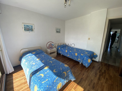 Imagen 21 de 27 de Muy Buen Apartamento Frente A Los Dedos - Punta Del Este Punta Del Este