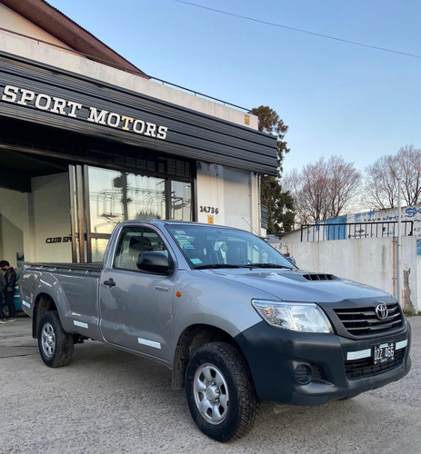 Imagen 2 de 8 de Toyota Hilux 2.5 Cs Dx Pack 120cv 4x2 - D3 2015