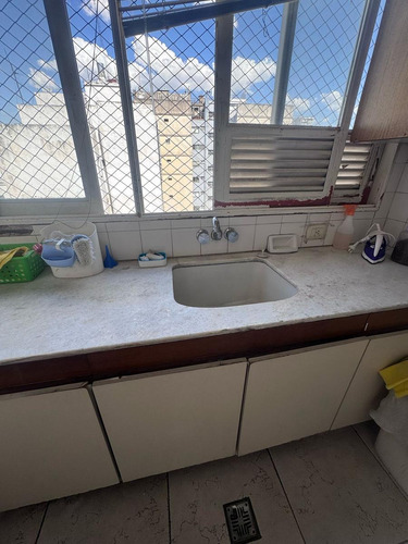 Departamento En Alquiler, 5 Ambientes Con Dependencia En Palermo