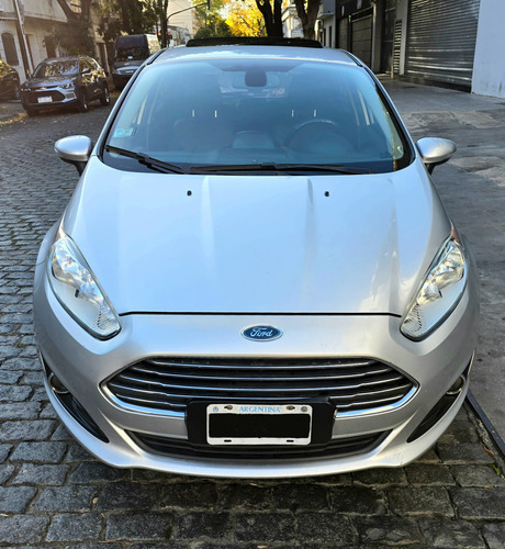 Ford Fiesta Kinetic 1.6 Titanium Powershift 120cv