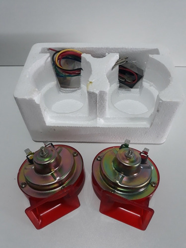 Imagen 5 de 7 de Corneta Bocina Tipo Caracol Universal 12v Para Carros Motos