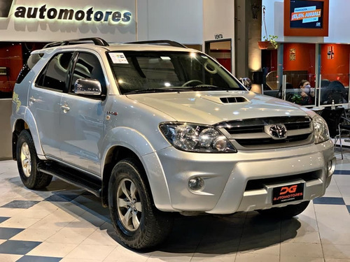 Toyota Sw4 Srv 4x4 3.0 Tdi Aut 2008 190.000km Gris