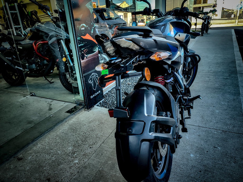 Bajaj Pulsar Ns200 Carburada