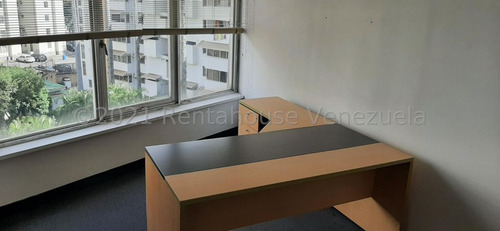 Imagen 9 de 11 de Oficina En Alquiler El Marques 22-14010 Renta House Los Samanes
