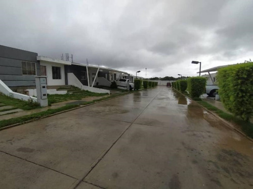 Imagen 26 de 30 de Casas En Venta Intercomunal Cabudare Mls #22-15525 Rg 0424-6724337