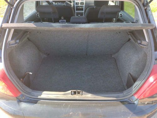 Peugeot 307 Xs 1.6 5p. Modelo: 2010´