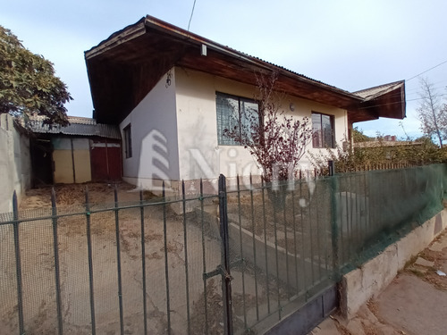Imagen 2 de 8 de Casa Con Gran Terreno A Pasos Del Metro En Quilpué