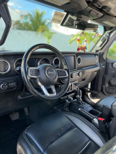 Jeep Wrangler 3.6 Unlimited Sahara 4x4 At
