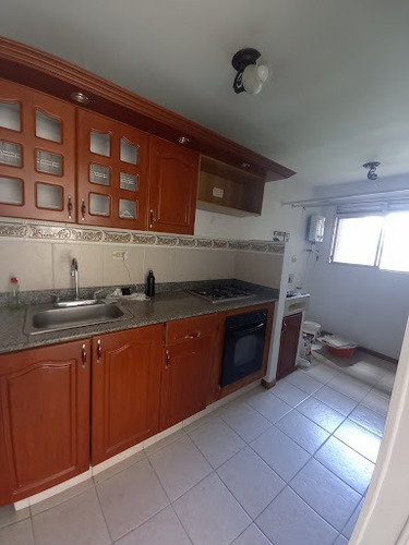 Imagen 3 de 13 de Apartamento En Arriendo Poblado 472-2387