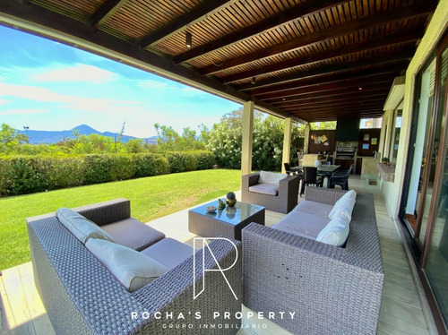 Casa Amoblada, Gran Patio Y Piscina