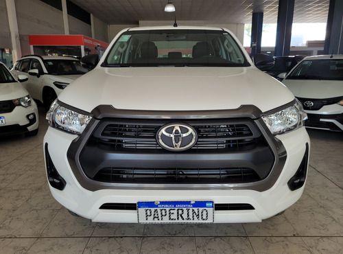 Toyota Hilux Pick-up 2.8 Cd Sr 204cv 4x4