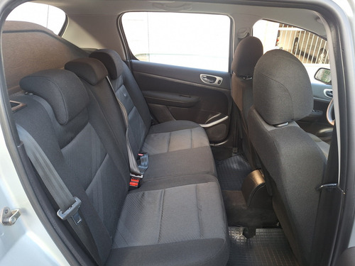 Peugeot 307 1.6 PRESENCE 16V FLEX 4P MANUAL